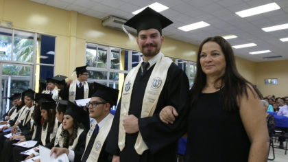 The first graduating class at Universidad Nacional Autónoma de Nicaragua, October 2016